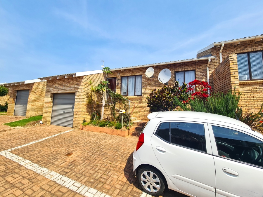 2 Bedroom Property for Sale in Jeffreys Bay Central Eastern Cape